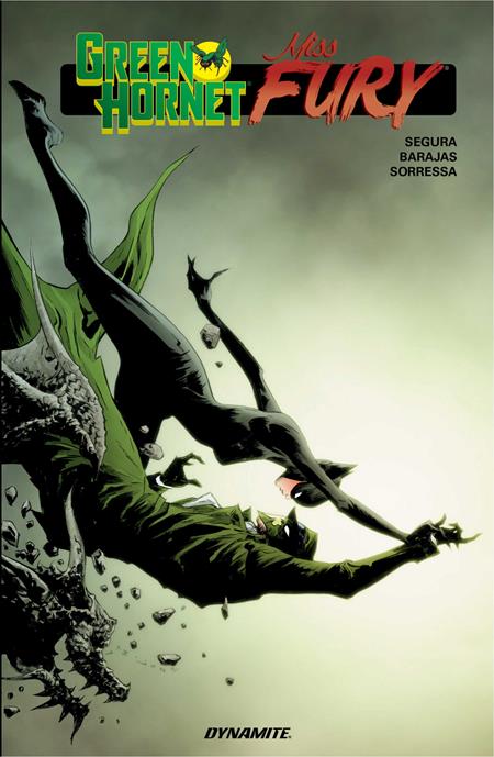 Preorder By 06/22 ~ GREEN HORNET MISS FURY TP
