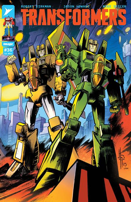 Transformers #36 CVR C Jason Howard & Annalisa Leoni Connecting Cover Var
